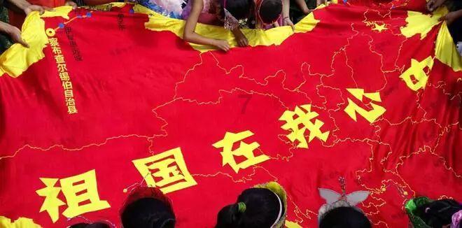 三亚海域发现剧毒僧帽水母? 官方:系蓝瓶僧帽水母 毒性较小